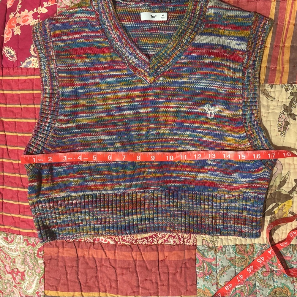TNA Aritzia The Marcy Vest Multicolor Marled Preppy Career Classic Womens XS - Picture 7 of 9